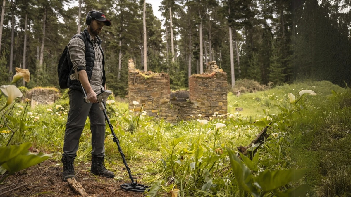 Minelab X-TERRA Voyager Tactical Metalldetektor